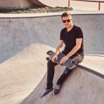 skateboard