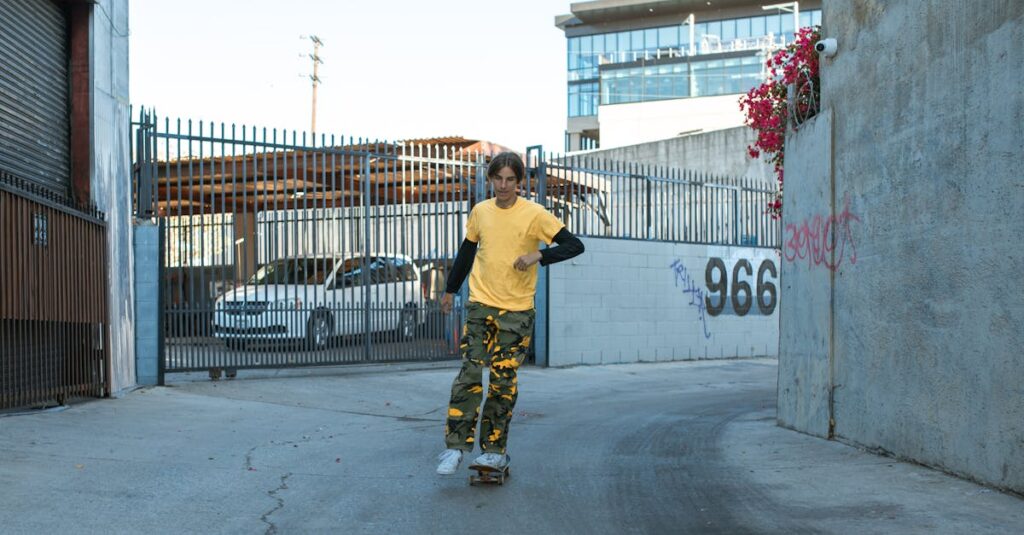 découvrez l'univers du skateboard : des conseils pour bien débuter, des astuces pour perfectionner votre technique et les dernières tendances en matière d'équipements. rejoignez la communauté et exprimez votre style sur votre planche !