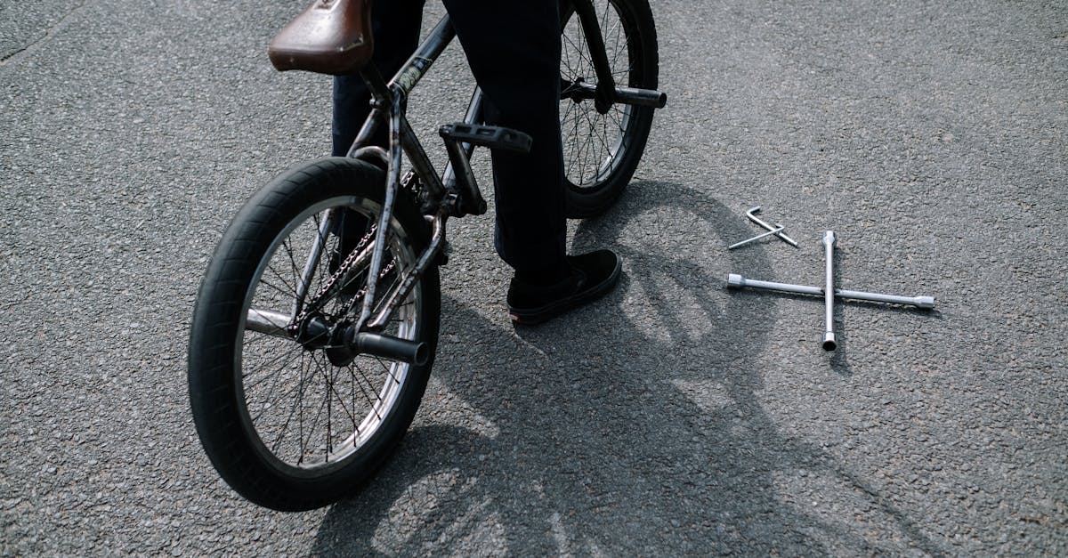 découvrez l'univers passionnant du bmx : histoires, techniques, compétitions et équipements. plongez dans les coulisses de ce sport dynamique, idéal pour les amateurs de sensations fortes et d'adrénaline.