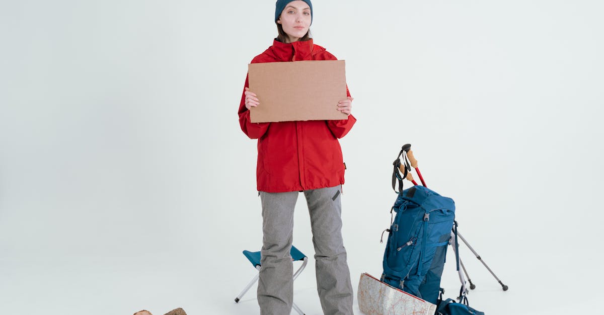 découvrez l'indispensable équipement de camping pour des aventures inoubliables en pleine nature. de la tente aux sacs de couchage, préparez-vous à partir sereinement pour explorer et profiter des paysages extérieurs.