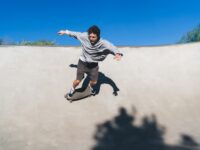 Image principale pour Ces petits rituels que les riders intègrent sans y penser, mais qui changent leur rapport au skate