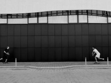 découvrez l'univers passionnant du skateboard, ses techniques, ses styles, et les meilleurs conseils pour débuter ou progresser. plongez dans la culture du skate et trouvez l'inspiration pour vos prochaines sessions sur la planche.