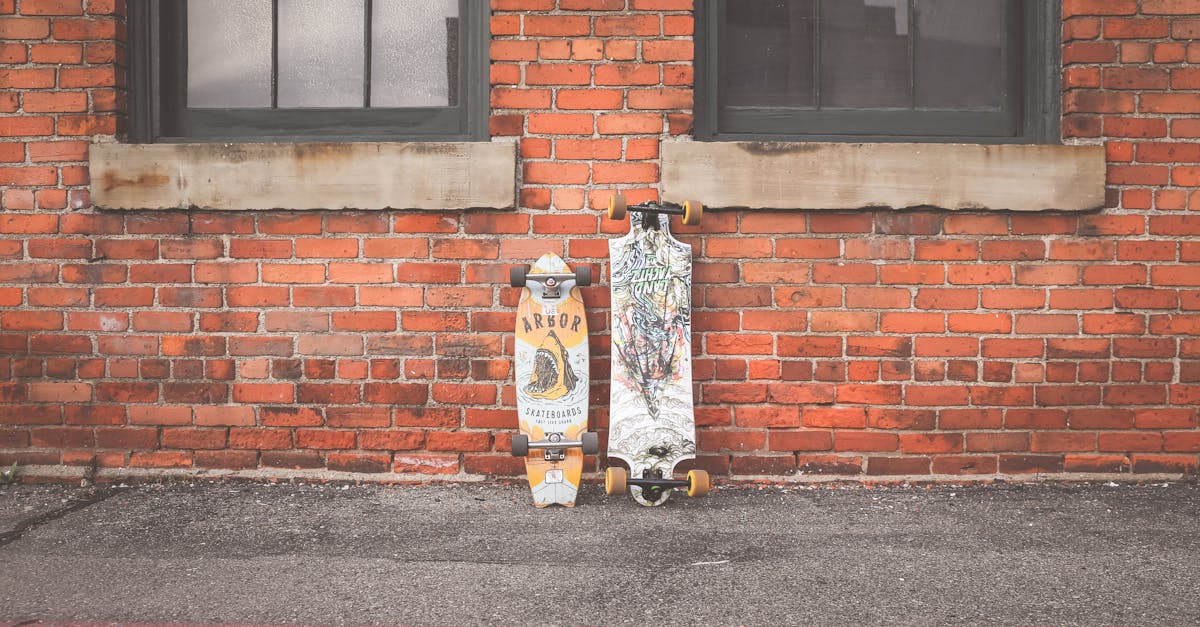 découvrez l'univers du skateboard : conseils, astuces, techniques et tendances pour tous les niveaux. que vous soyez débutant ou rider confirmé, trouvez tout ce qu'il vous faut pour rider avec style et sécurité.