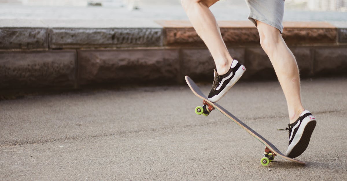 découvrez l'univers passionnant du skateboarding : astuces, techniques, et tendances pour maîtriser ce sport dynamique et créatif. rejoignez la communauté des passionnés et apprenez à rider avec style !