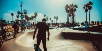découvrez l'univers du skateboarding : astuces, techniques, nouveautés et passion pour la glisse. explorez les meilleures pratiques et performances sur planche pour les débutants et les pros.