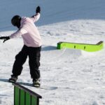 découvrez le snowpark, un lieu incontournable pour les amateurs de sports de glisse. profitez d'un espace dédié aux skieurs et snowboardeurs de tous niveaux, avec des modules variés, des pistes entretenues et une ambiance conviviale pour partager des moments inoubliables sur la neige.