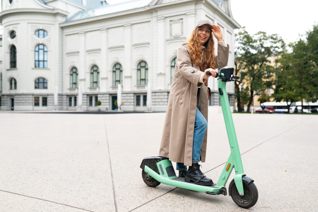 Image pour les erreurs à éviter absolument pour ne pas cramer ta trottinette trop vite Image pour les erreurs à éviter absolument pour ne pas cramer ta trottinette trop vite