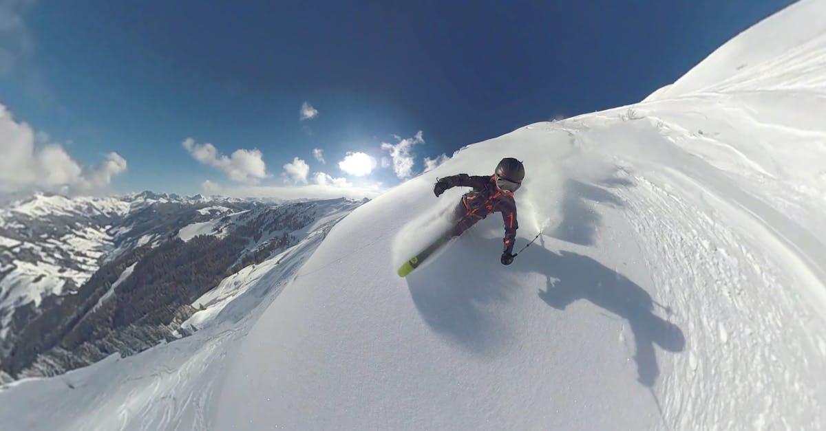 découvrez l'univers passionnant du ski avec nos conseils, astuces et destinations idéales pour les amateurs de glisse. des pistes enneigées aux équipements essentiels, préparez-vous à vivre des aventures inoubliables sur les montagnes.